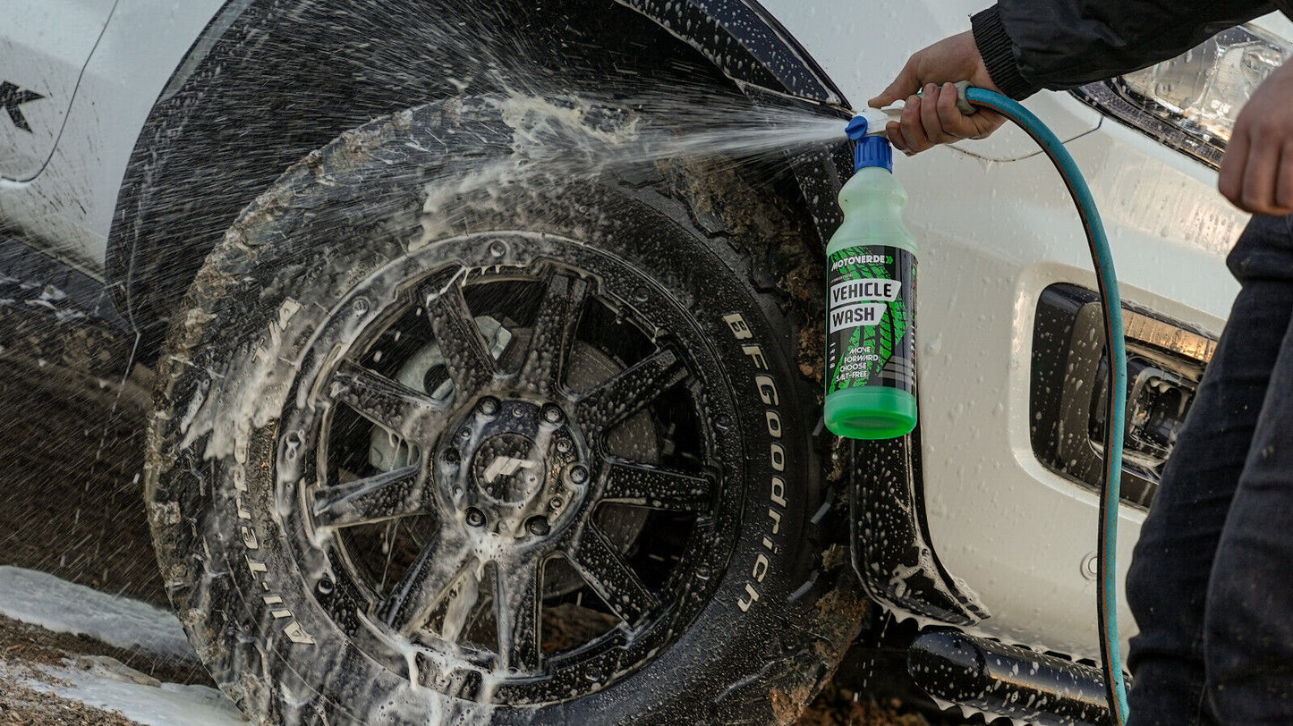 Motoverde Vehicle Wash 1 Liter  Wohnmobil PKW Reiniger mit Aufsatz